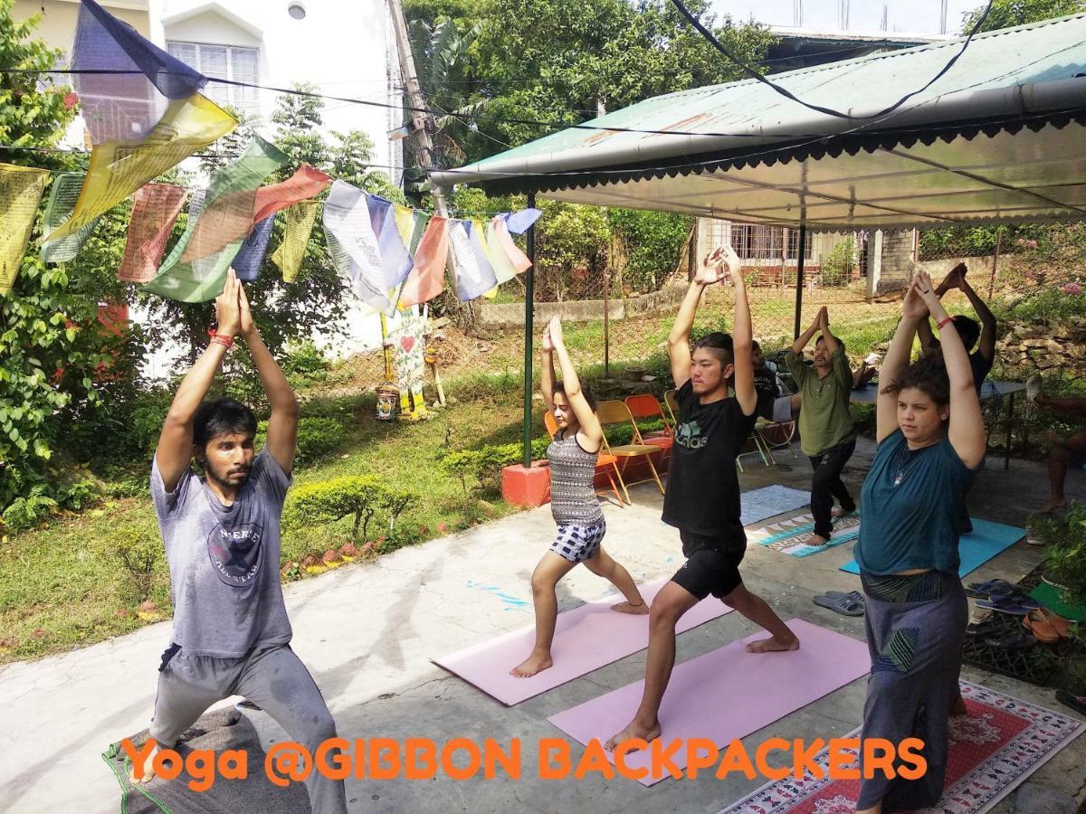 Gibbon Backpackers Hostel Guwahati Buitenkant foto
